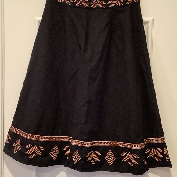 Banana Republic Factory Black Embroidered Midi Skirt Size 6 Linen Blend - Picture 7 of 13